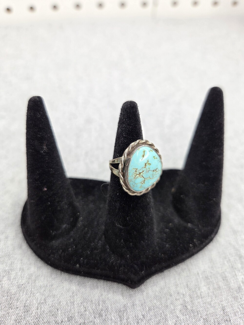 Vintage Navajo Large Turquoise Sterling Silver Ring Size 3 Handmade Rope Border